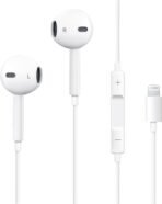 GearZTouch I-Shot Wired Earphones with Mic, Lightning Connector, Noise Cancellation & Deep Bass for iPhone – White